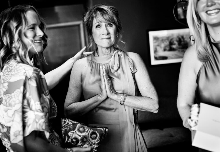 Mom reacts to a first look with her daughter on her wedding day